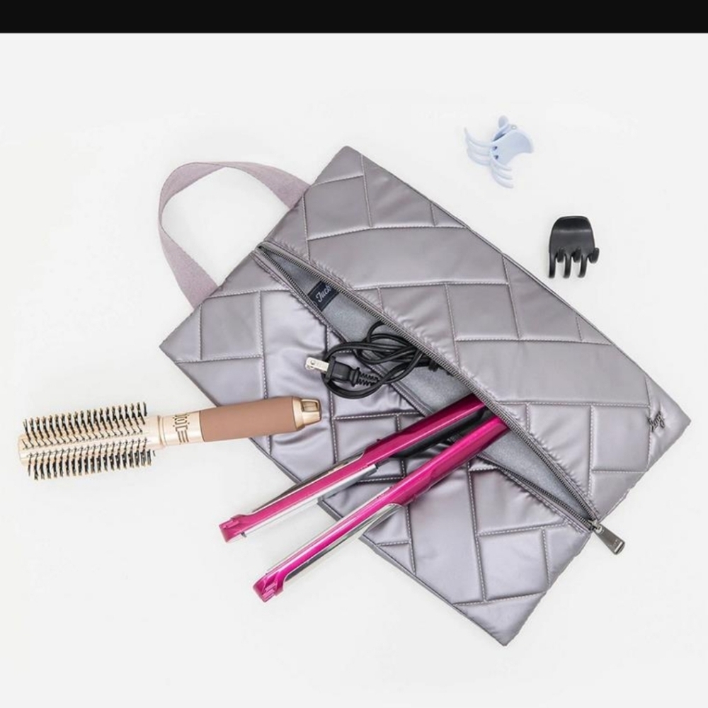 Lug TUCK Hot Tools Packable NWT